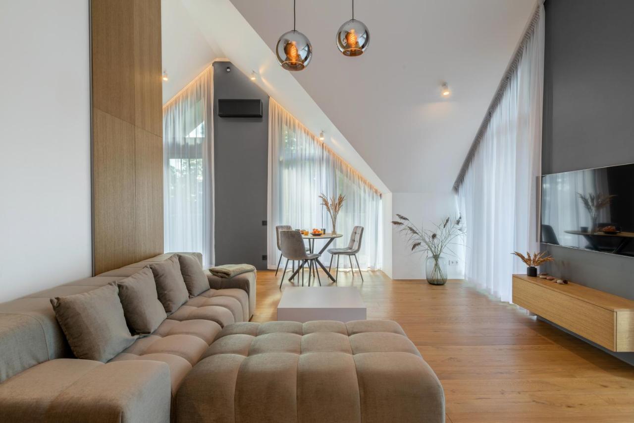 Holidayplus Multiple Apartments, By Cohost Palanga Buitenkant foto